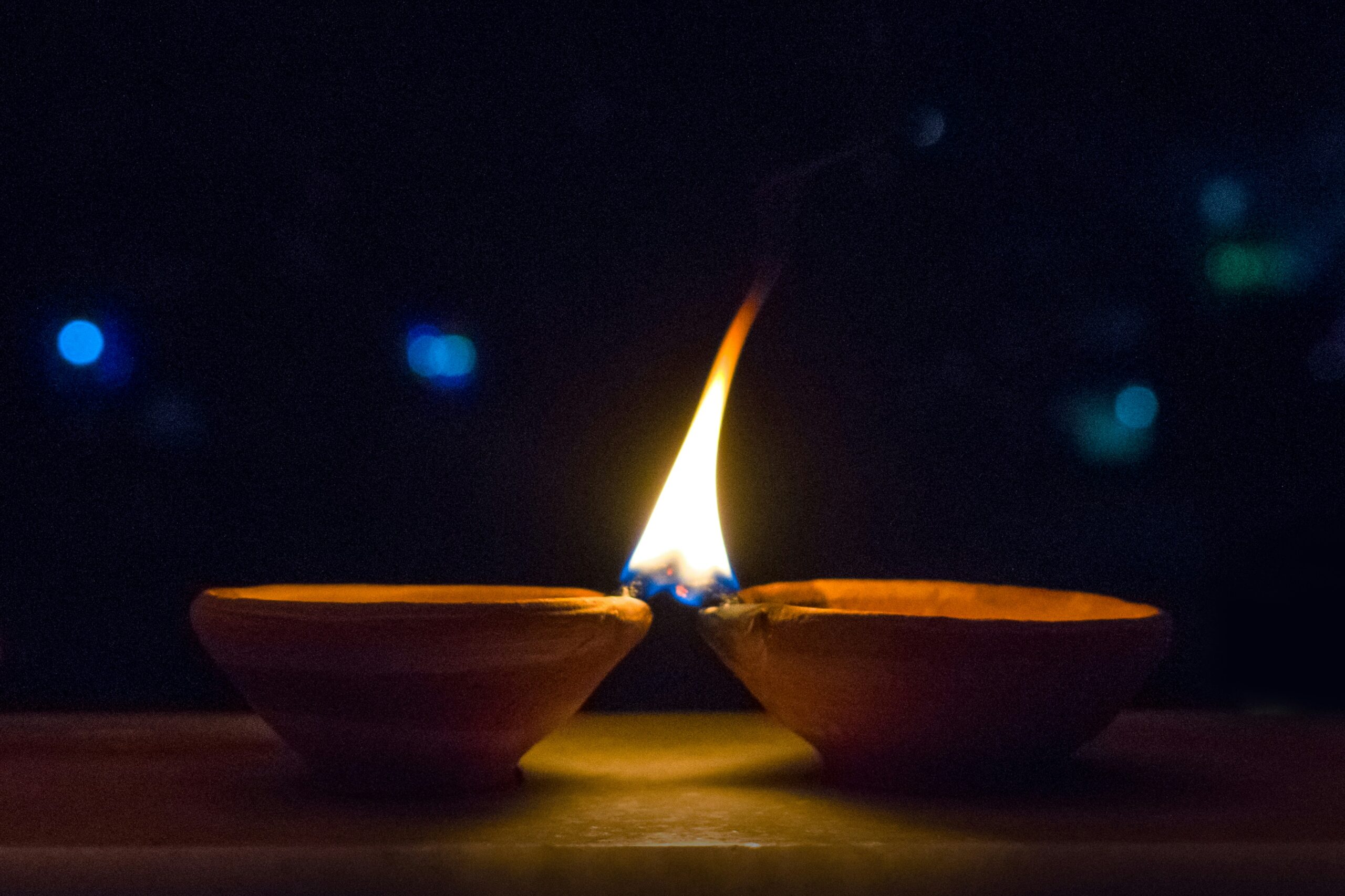 The Five Days of Diwali Explained: Rituals, Dates and Meaning