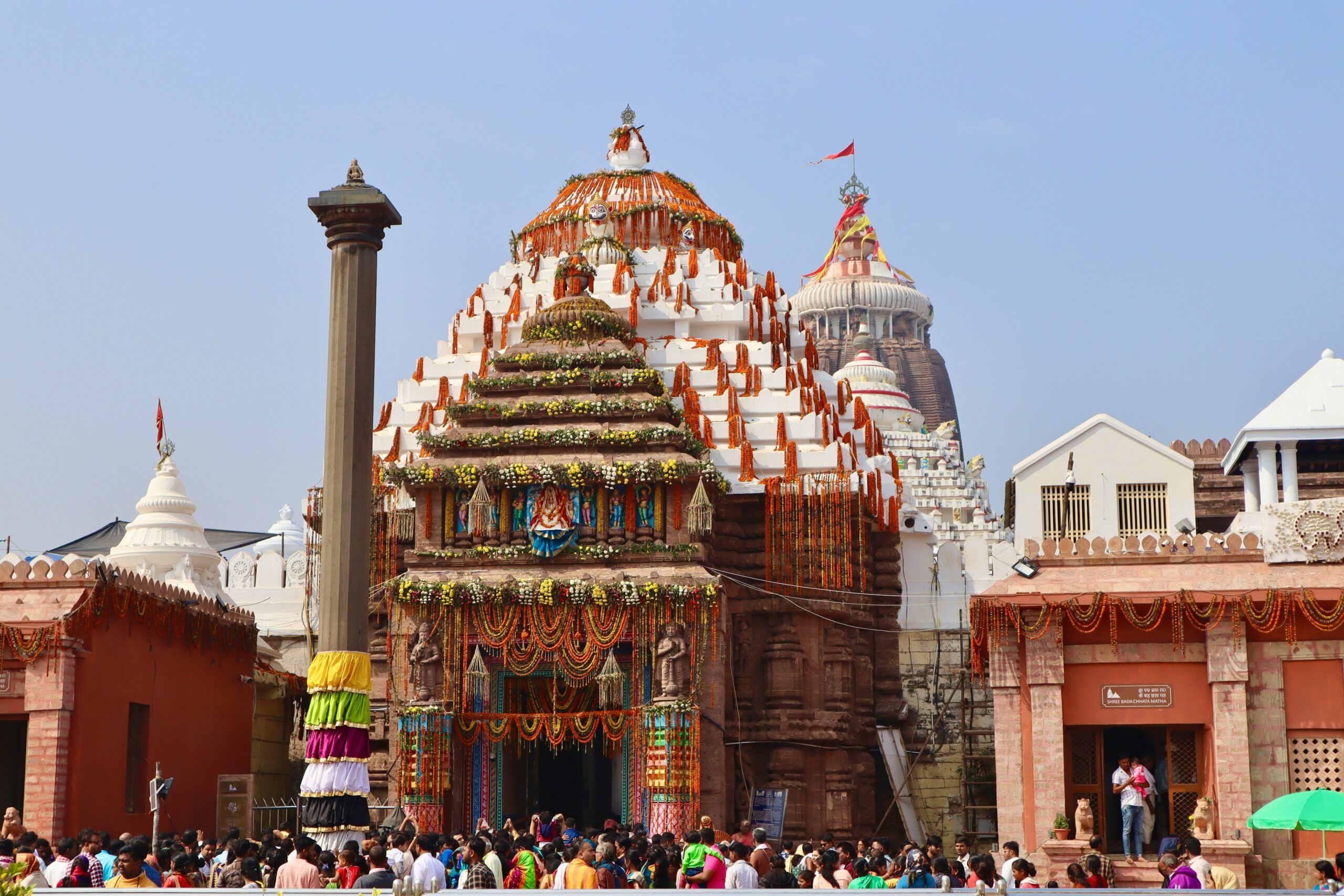 Jagannath Temple, Puri: The Lord of the Universe and a Complete Pilgrim’s Guide