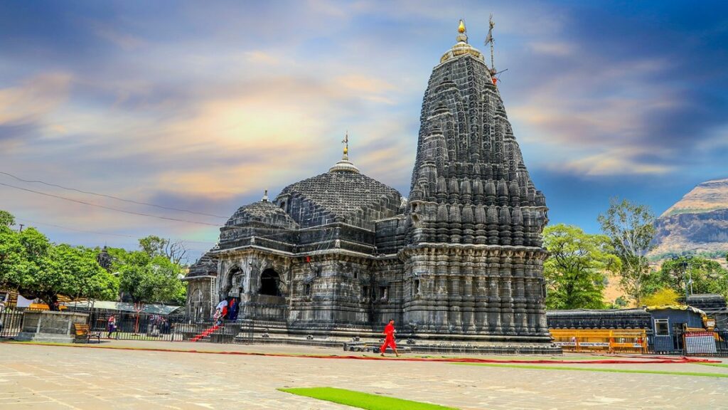 Trimbakeshwar Jyotirlinga: The Three-Faced Shiva Where the Godavari Begins